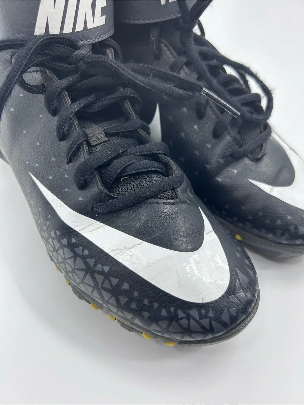 Nike Force Savage Shark High-Top Football Cleat Youth Size 5